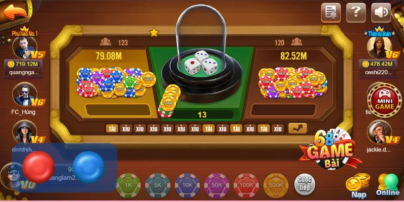 Nếu nút đỏ sáng lên có nghĩa là bạn nên chọn “Xỉu” và ngược lại, nút xanh sáng thì nên chọn “Tài”